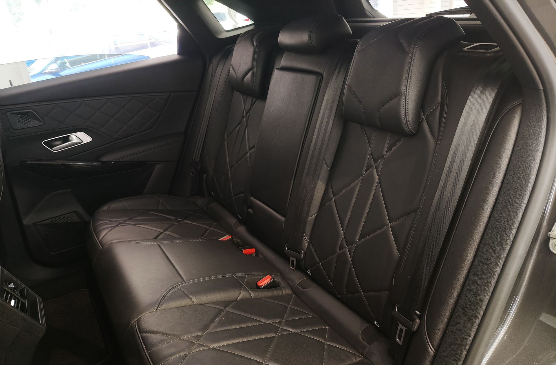 DS DS 7 Crossback E-Tense 300 Grand Chic 4WD - foto 15