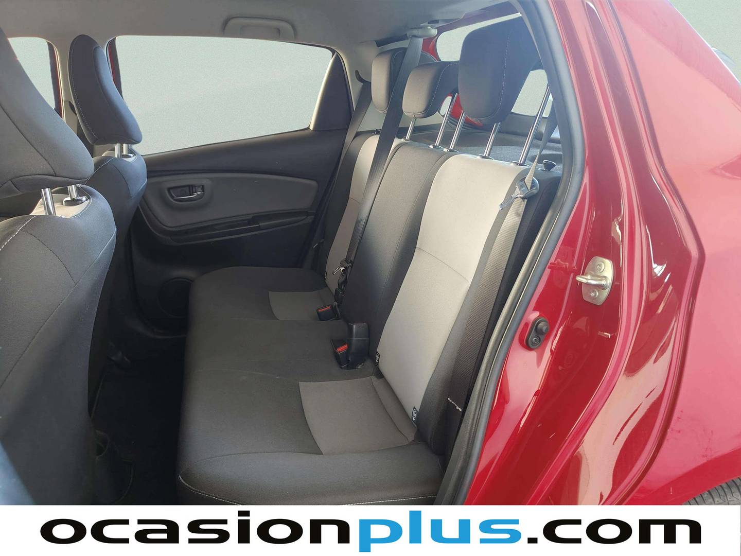 Foto asientos traseros Toyota Yaris Toyota Yaris 1.5 Active (111 CV)