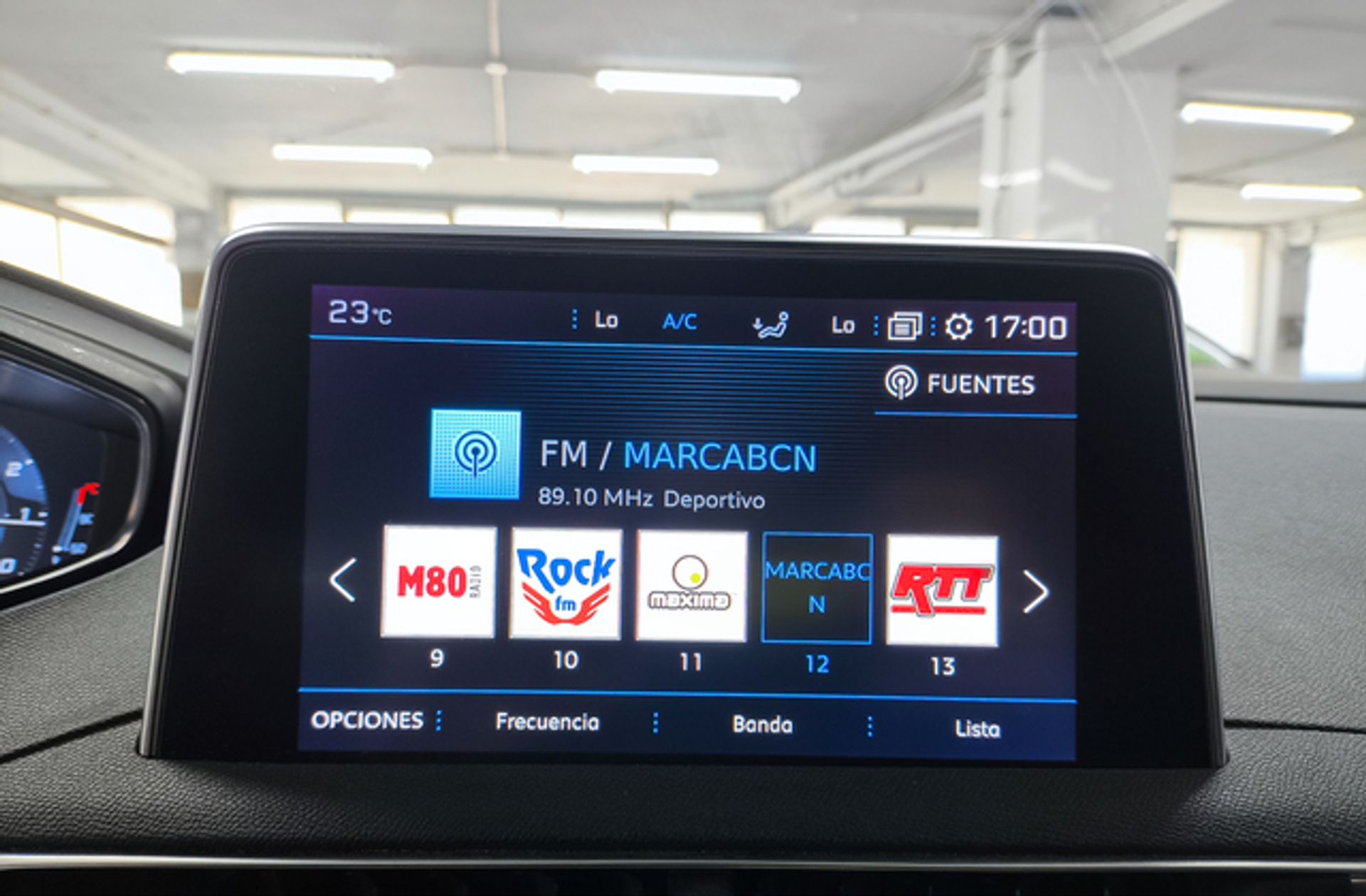 Peugeot 3008 PureTech 130 GT Line - foto 36