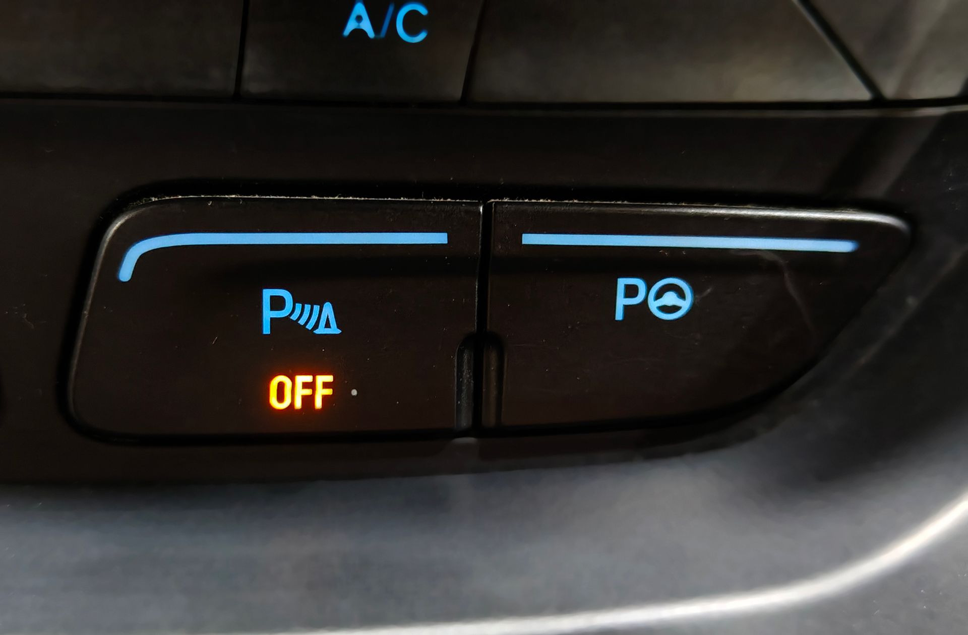 Ford Kuga 1.5 EcoBoost ST-Line 4x2 - foto 36
