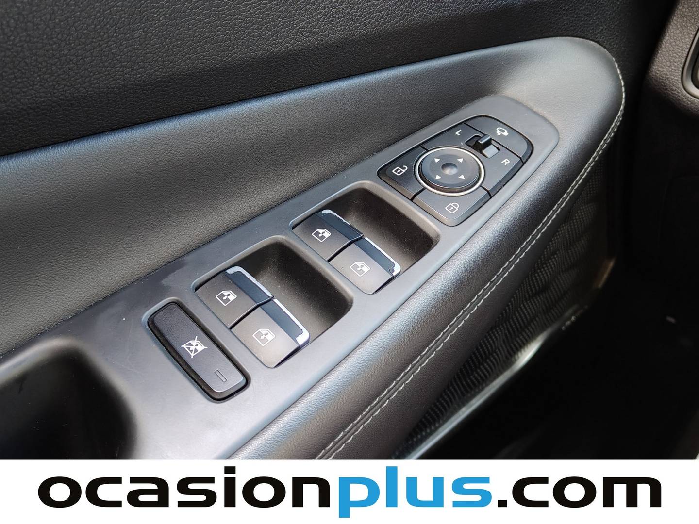 Foto Hyundai Santa Fe Hyundai Santa Fe 2.2 CRDI Tecno SR 4x2 Auto (200 CV) 7 Plazas