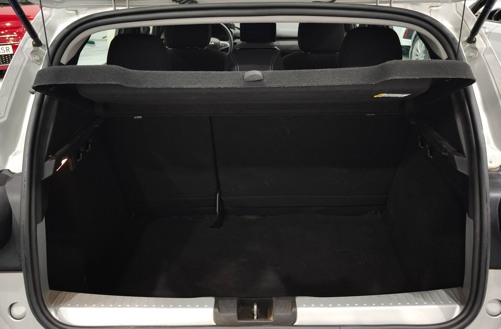 Dacia Sandero Stepway Expression TCe - foto 17