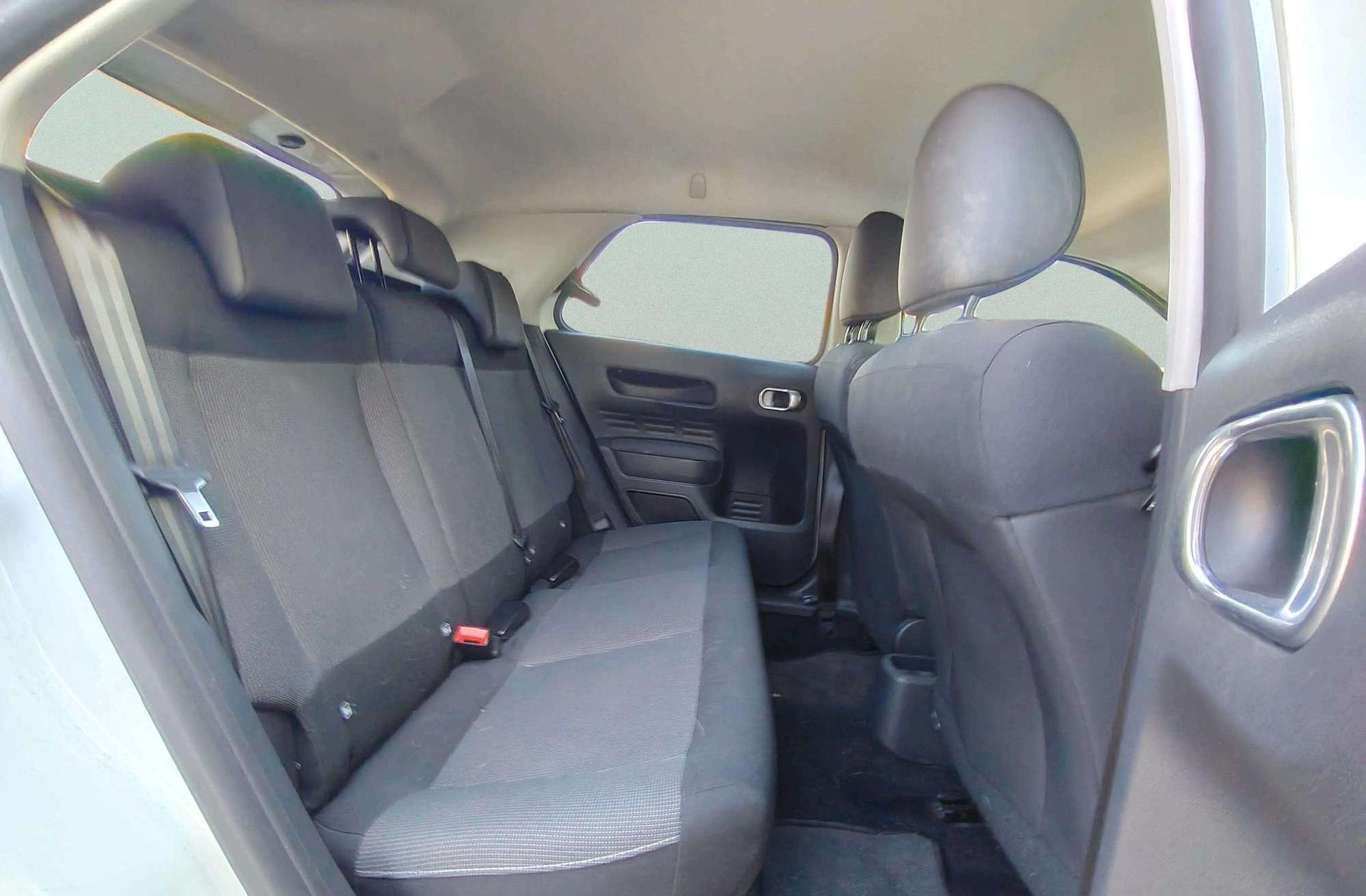 Citroën C4 Cactus PureTech 82 Feel Edition - foto 14