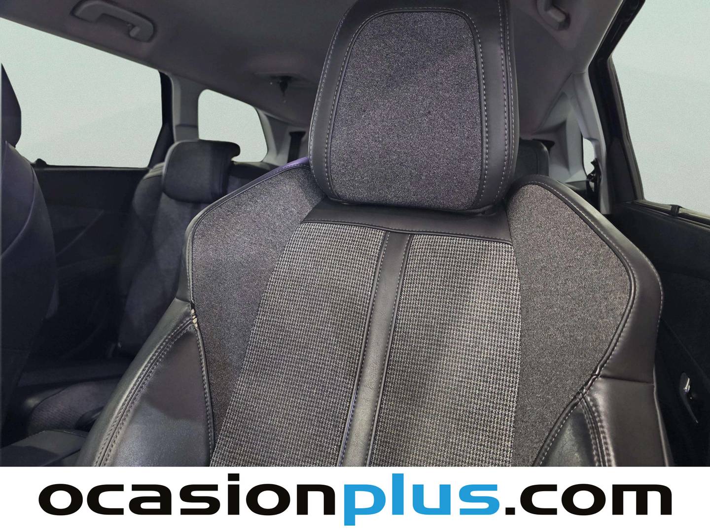 Extras y acabados del Peugeot 5008 Peugeot 5008 BlueHDi 130 S&S Allure EAT8 (130 CV) 7 PLAZAS