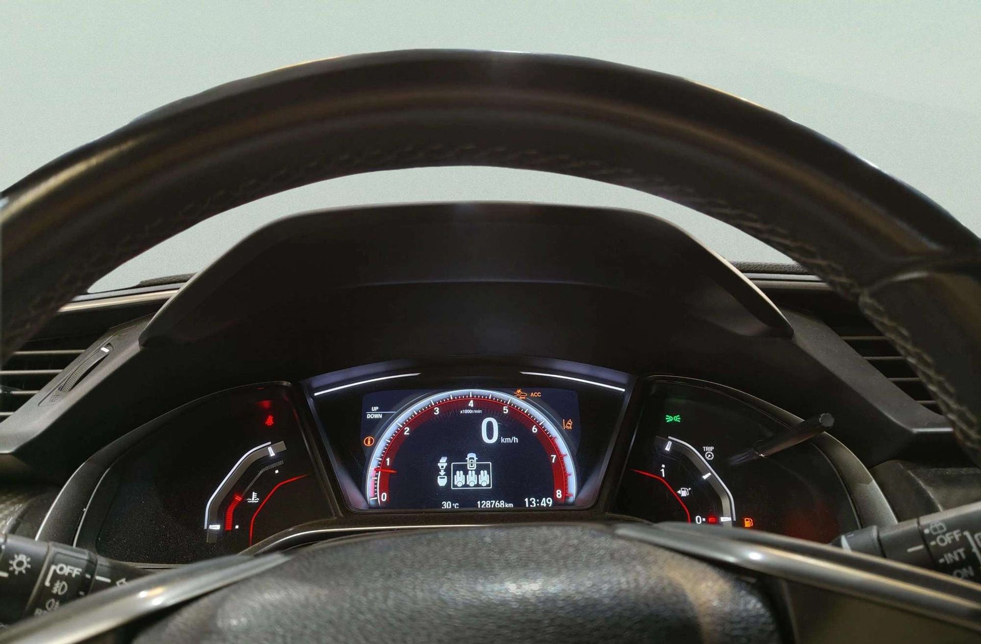 Honda Civic 1.5 I-VTEC Turbo Sport - foto 24