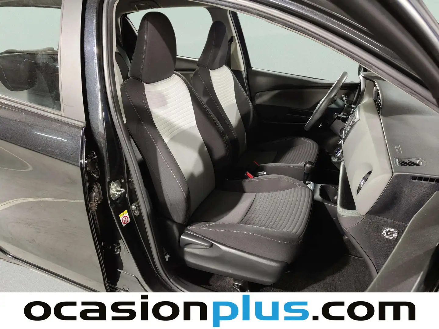 Foto Toyota Yaris Toyota Yaris 1.5 Hybrid Active (100 CV)