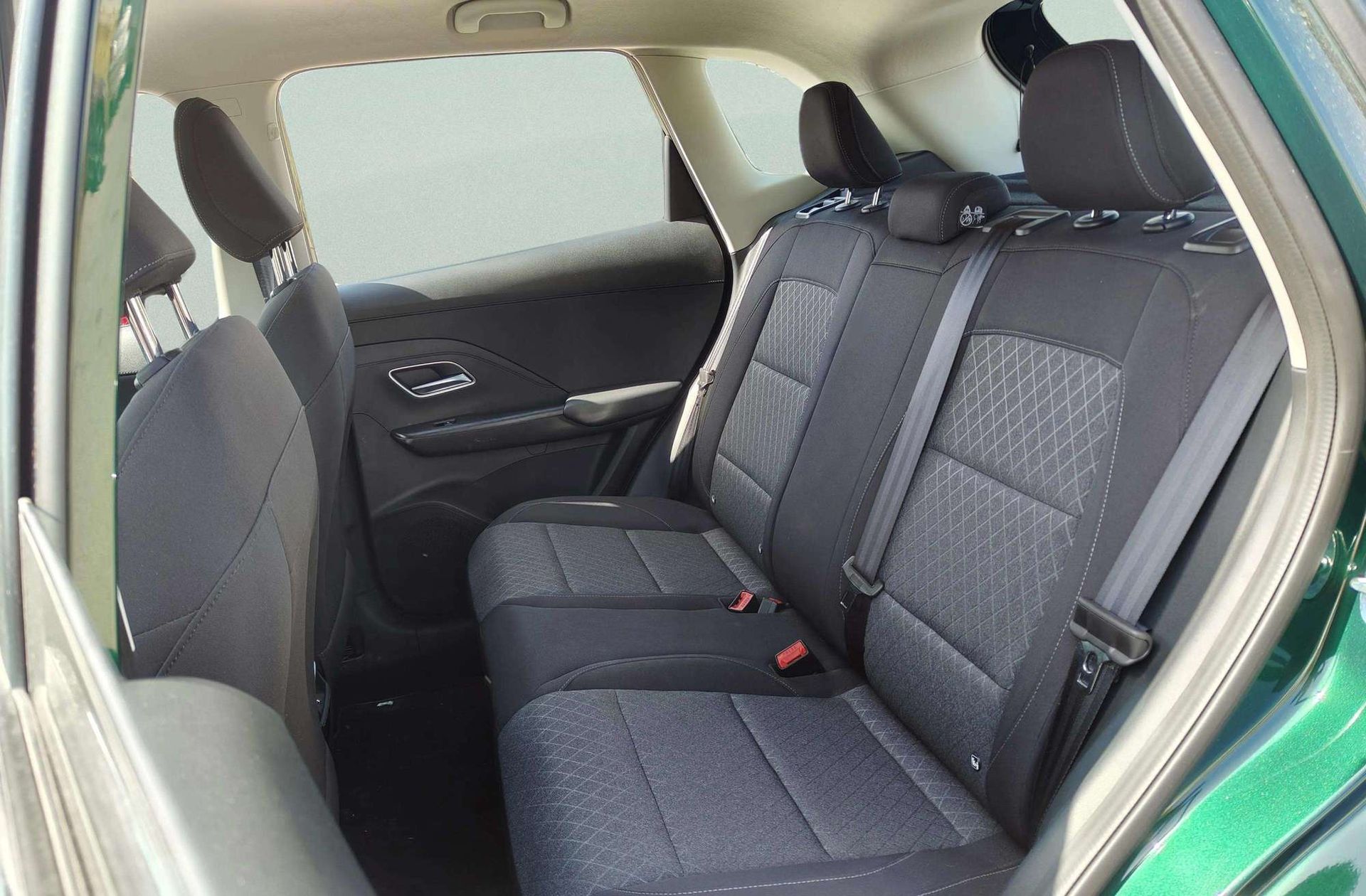 MG ZS 1.5 Hybrid+ Comfort - foto 12