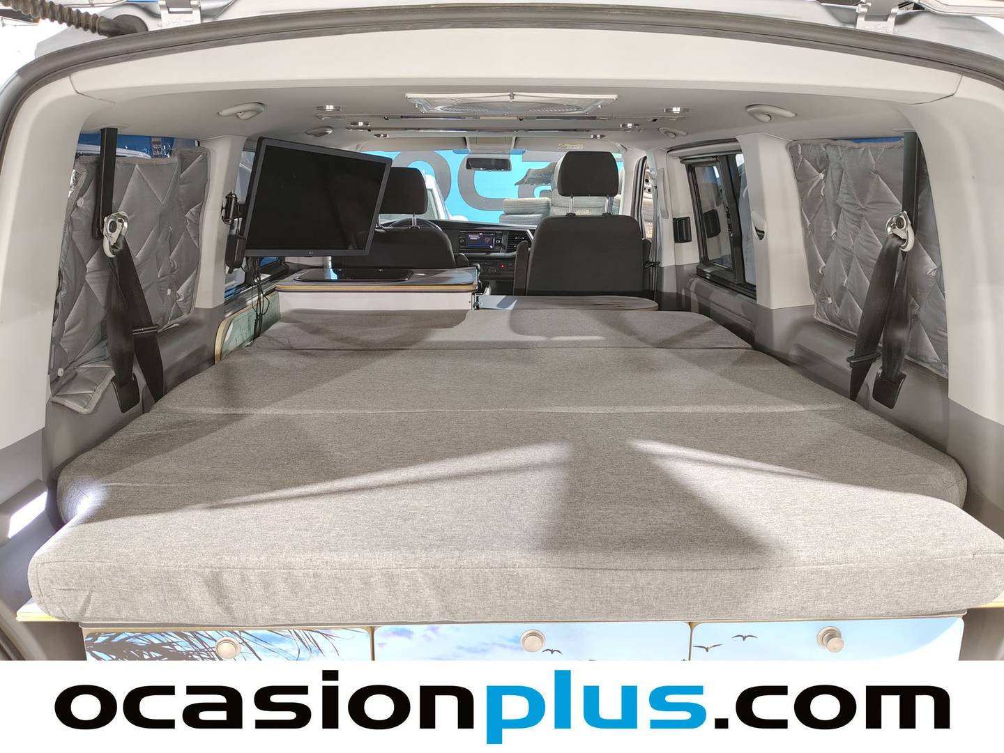 Extras y acabados del Volkswagen Caravelle Volkswagen Caravelle Origin Batalla Corta 2.0 TDI BMT (110 CV) Camperizada