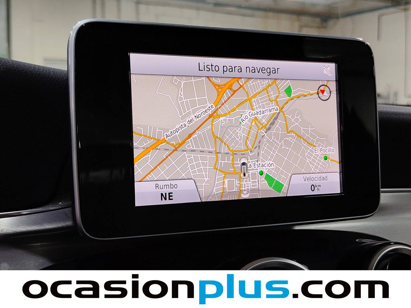Equipamiento del Mercedes Clase C Mercedes Clase C 220 BlueTEC Avantgarde (170 CV)