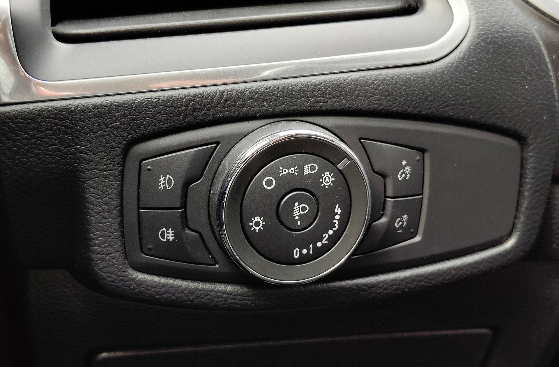 Ford S-Max 2.0 TDCi Titanium 7 plazas - foto 33