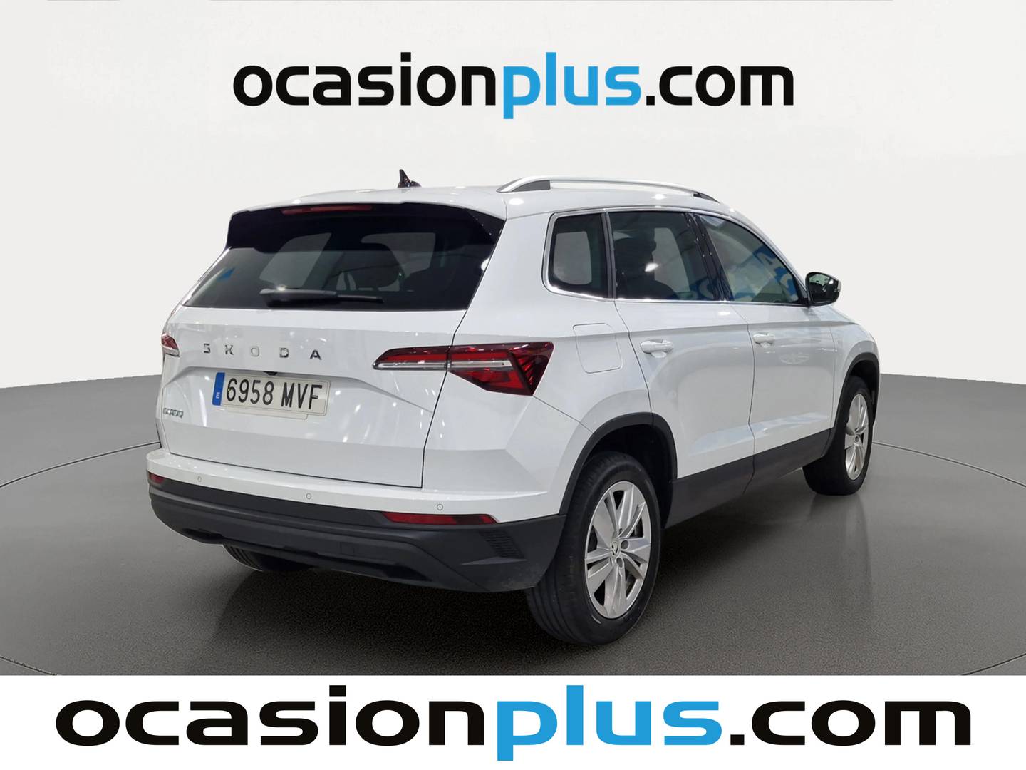 Foto trasera Skoda Karoq Skoda Karoq 2.0 TDI Selection (115 CV) derecha
