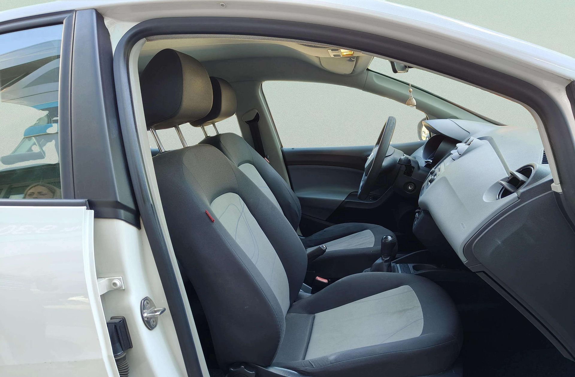 SEAT Ibiza 1.2 TDI Reference - foto 14