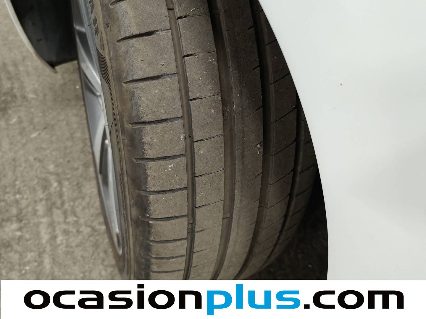 Peugeot 308 Peugeot 308 PureTech 110 S&S Allure (110 CV) 2015