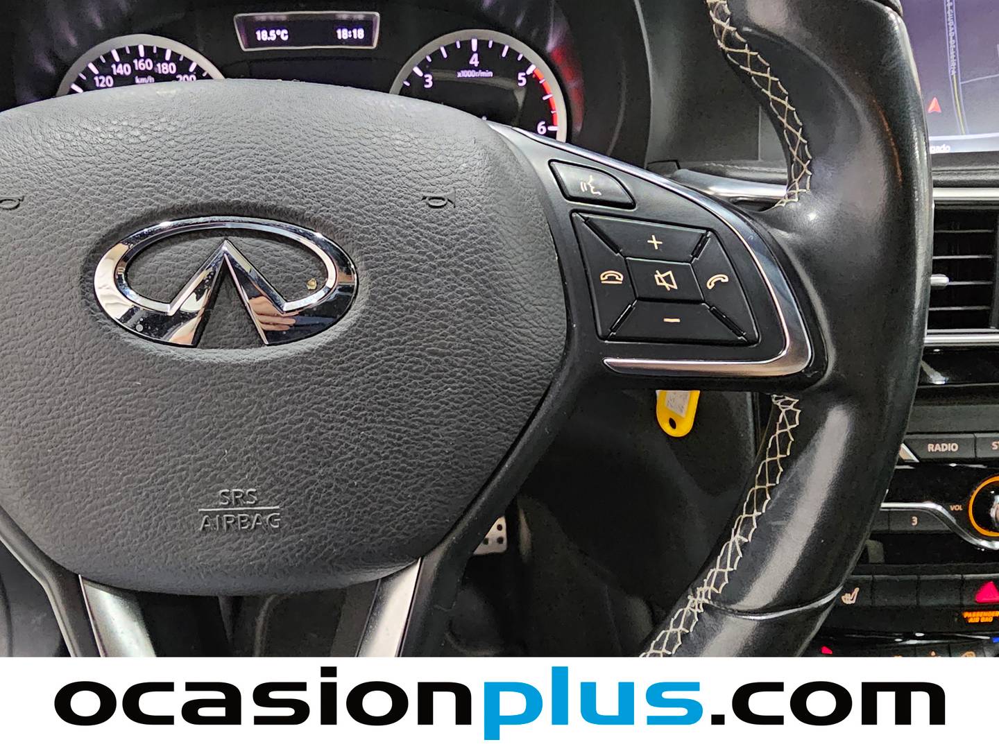 Foto Infiniti Q30 Infiniti Q30 2.2D Sport 7DCT (170 CV)