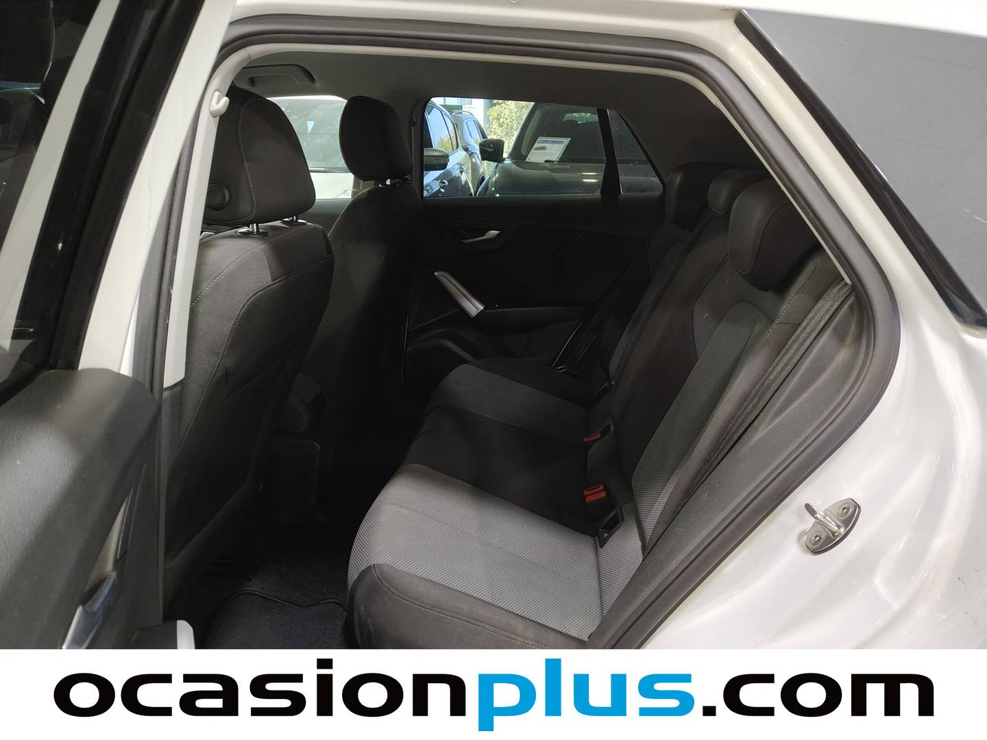 Foto asientos traseros Audi Q2 Audi Q2 design 30 TFSI (116 CV) S tronic