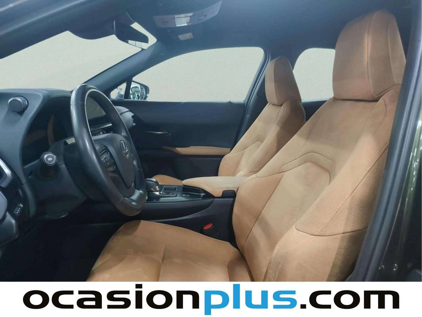 Foto asientos delanteros Lexus UX Lexus UX UX 300h Plus (199 CV)