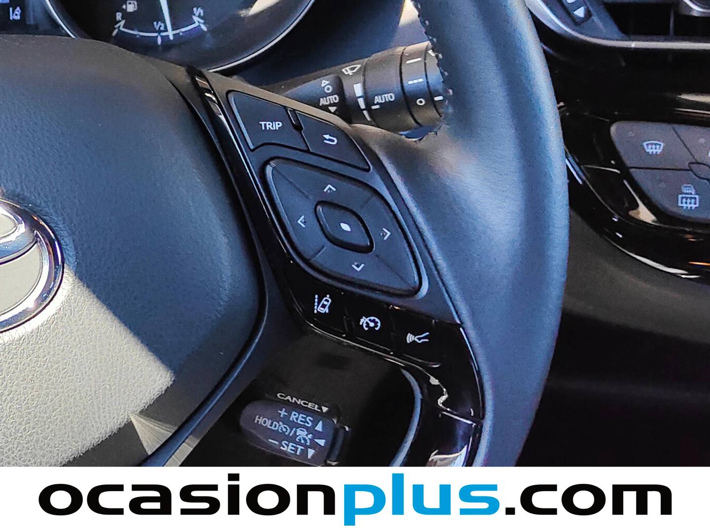 Toyota C-HR Toyota C-HR 1.8 125H Advance (122 CV) seminuevo