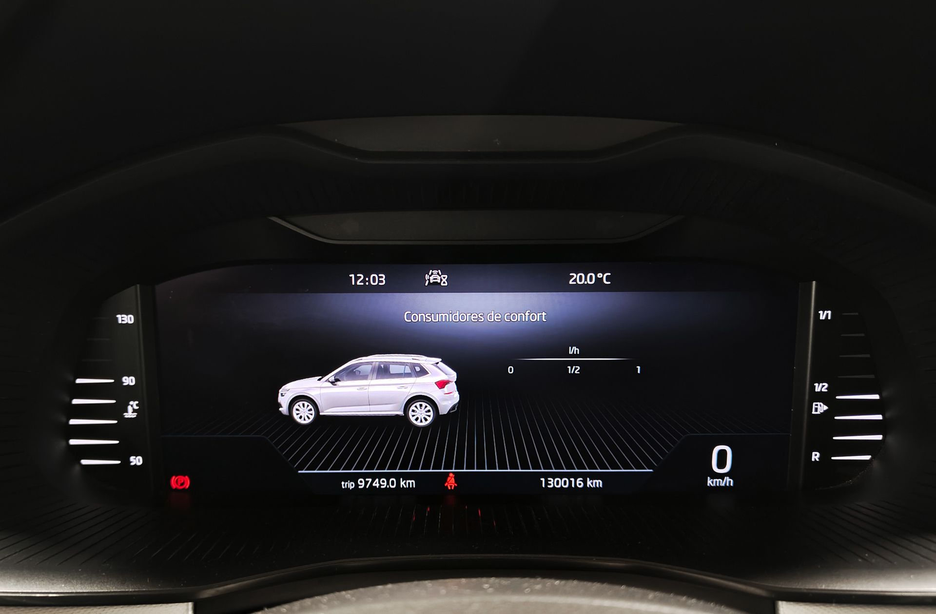 Škoda Kamiq 1.0 TSI Ambition - foto 22