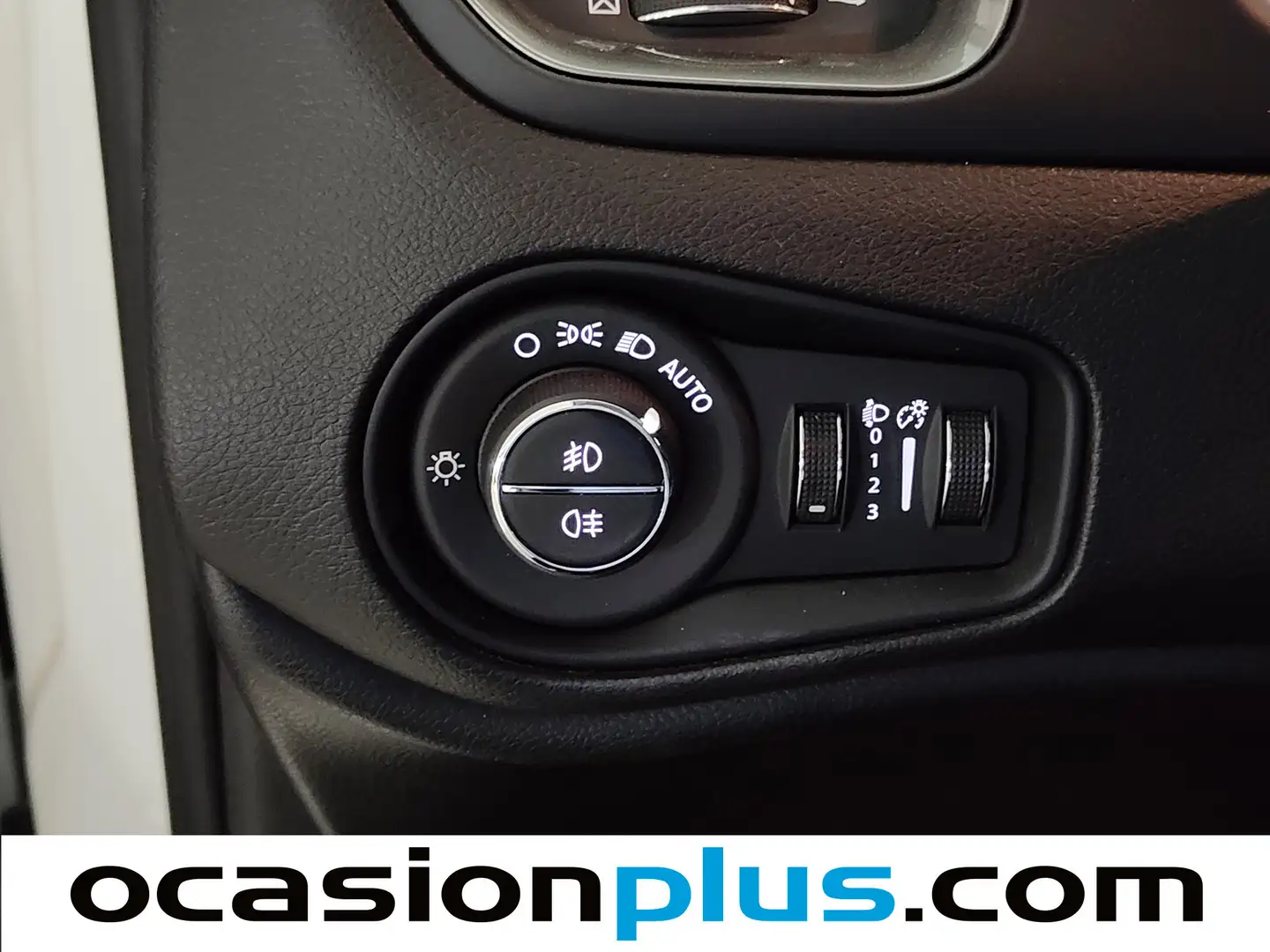 Foto Jeep Renegade Jeep Renegade 1.5 Altitude DCT (130 CV)