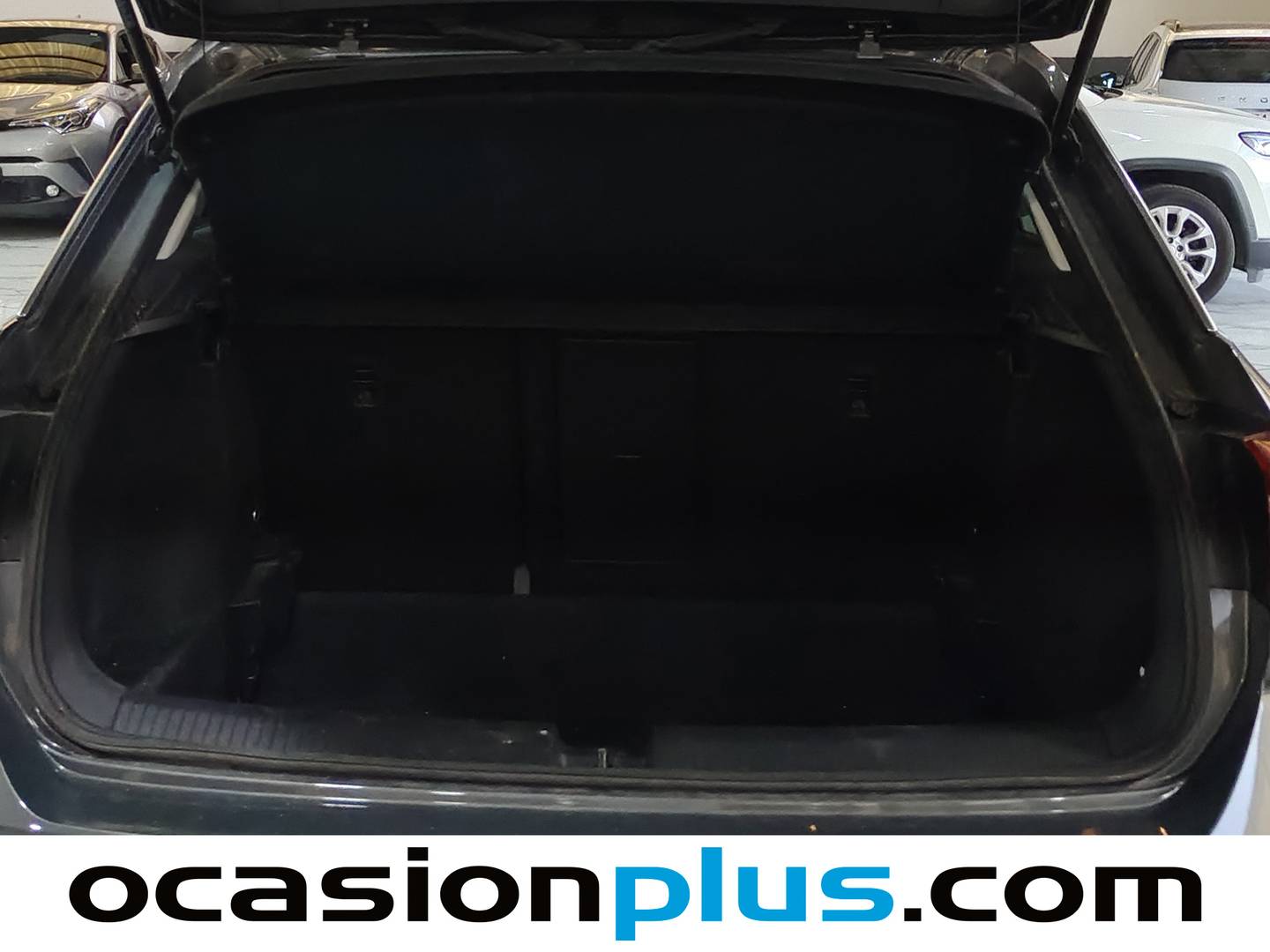Volkswagen T-Roc Volkswagen T-Roc Life 1.0 TSI (110 CV) gasolina