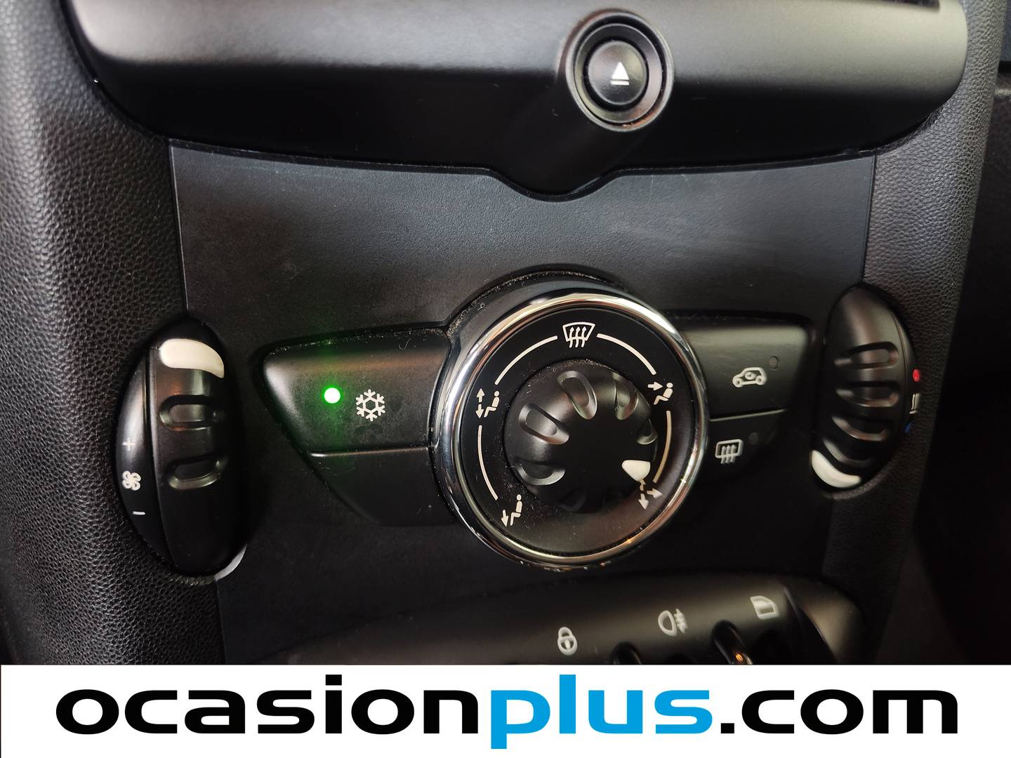 Equipamiento del Mini MINI Mini MINI One (75 CV)