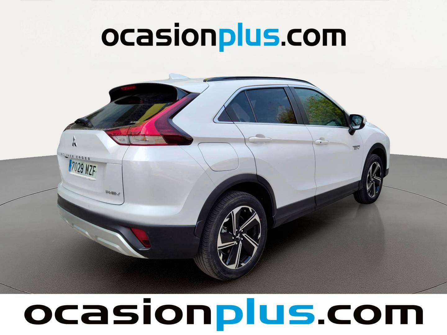 Foto trasera Mitsubishi Eclipse Cross Mitsubishi Eclipse Cross 2.4 PHEV Kaiteki 4WD Auto (188 CV) derecha