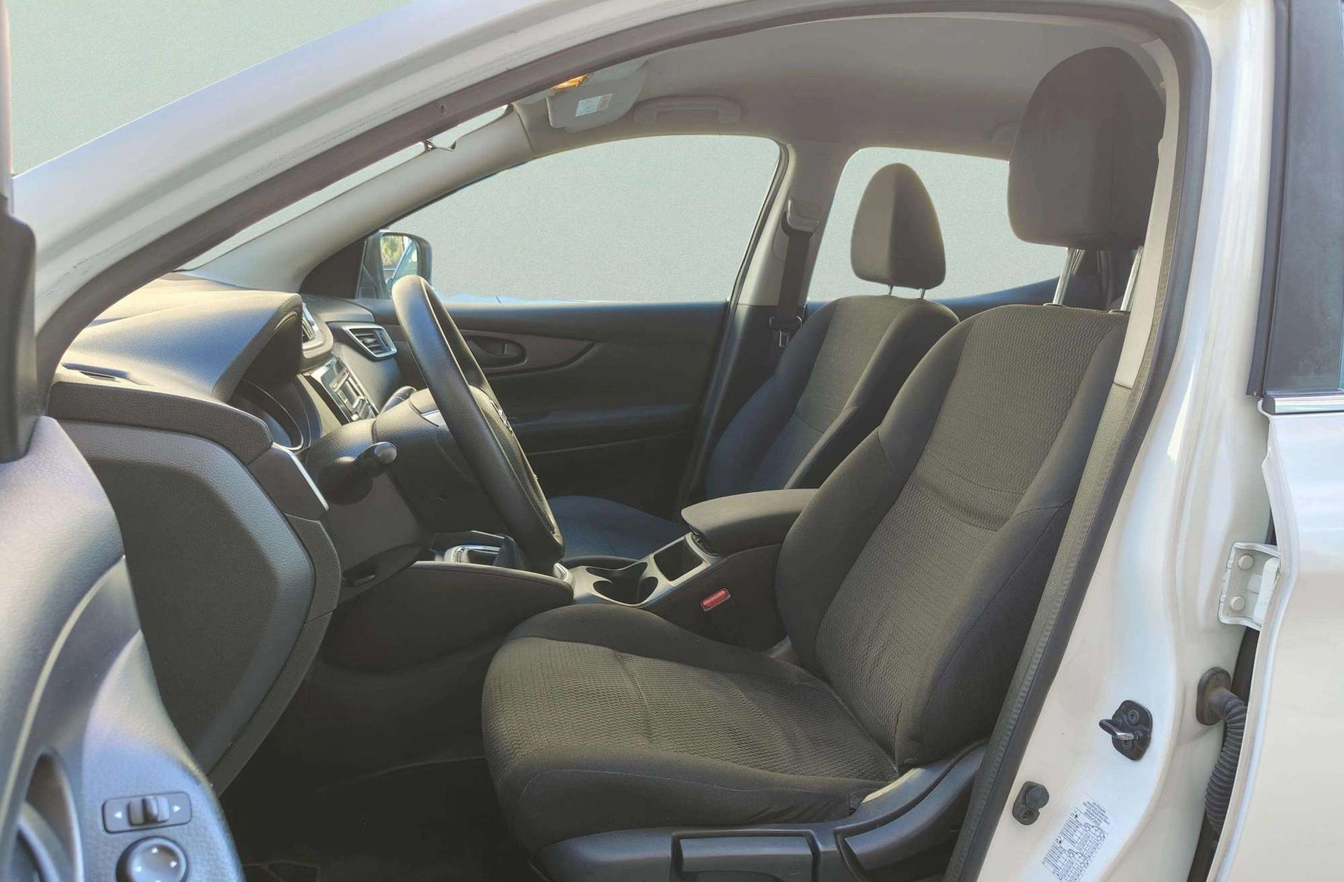 Nissan Qashqai dCi 130 Visia 4x4-i - foto 8