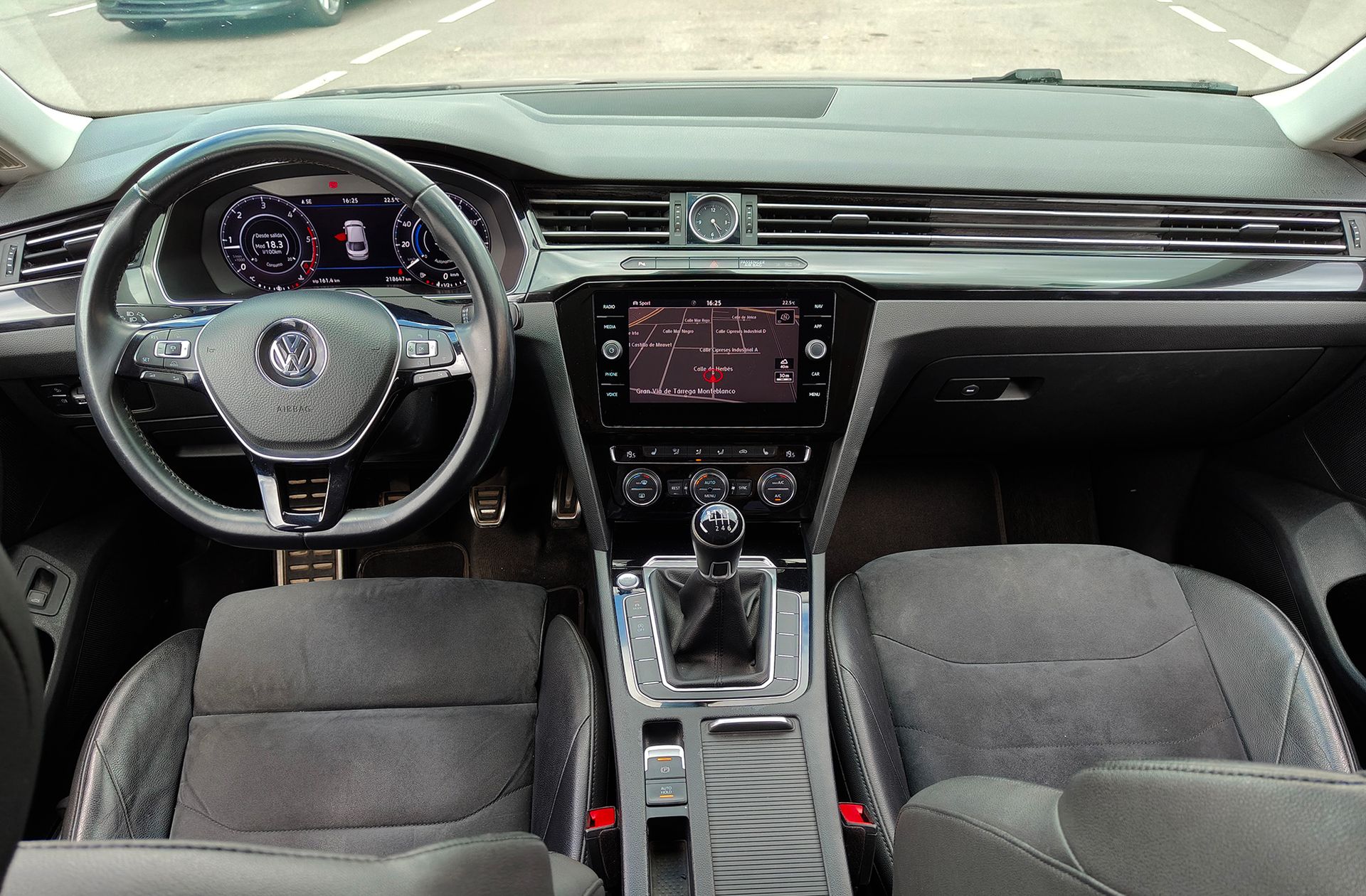 Volkswagen Arteon Elegance 2.0 TDI - foto 9