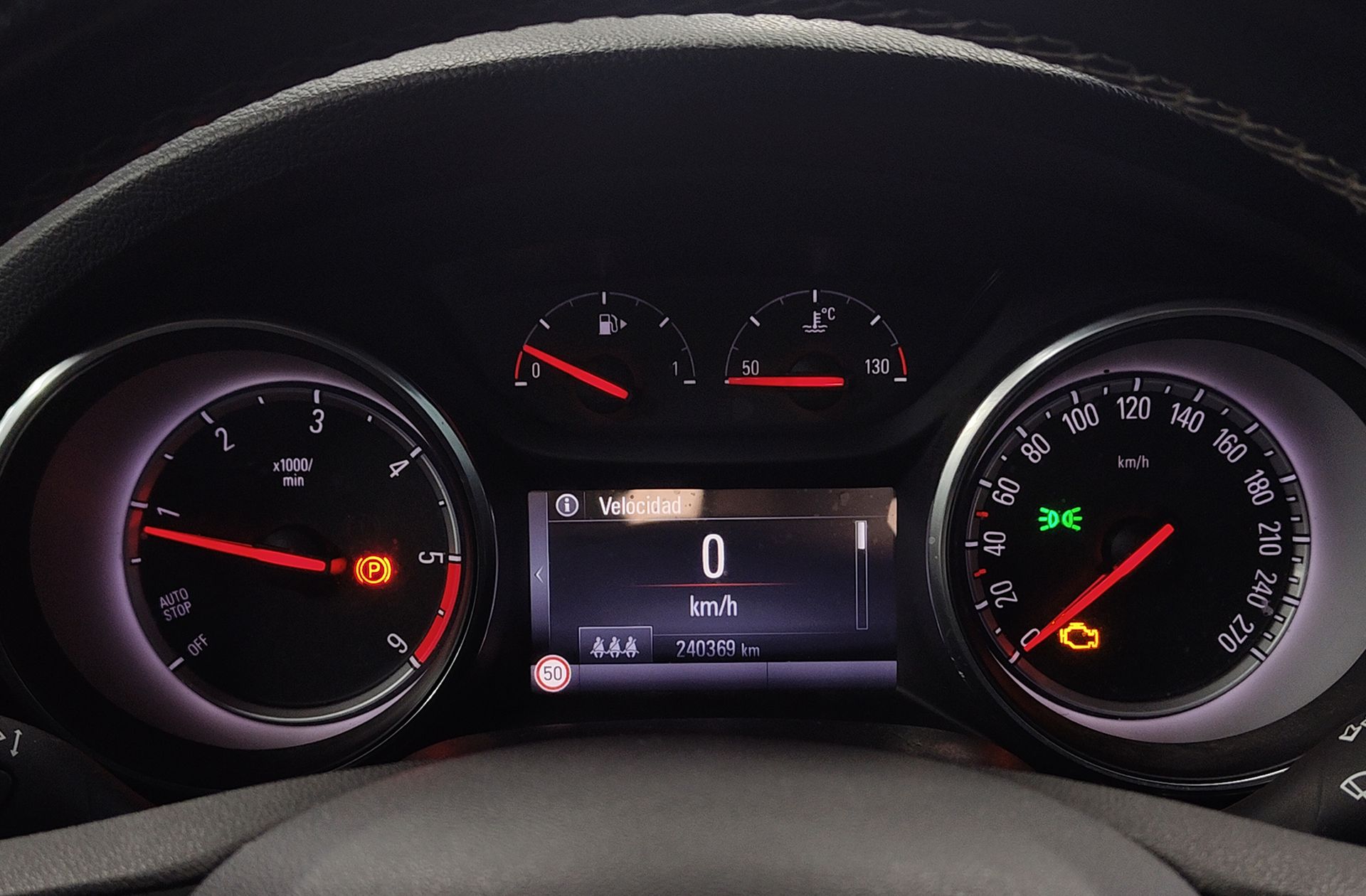 Opel Astra 1.6 CDTi Excellence - foto 26