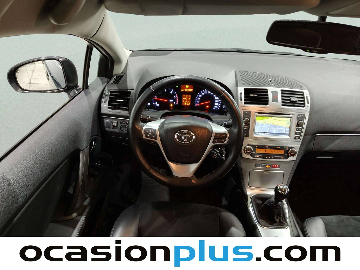 Foto Toyota Avensis Toyota Avensis 120 D Advance (124 CV)