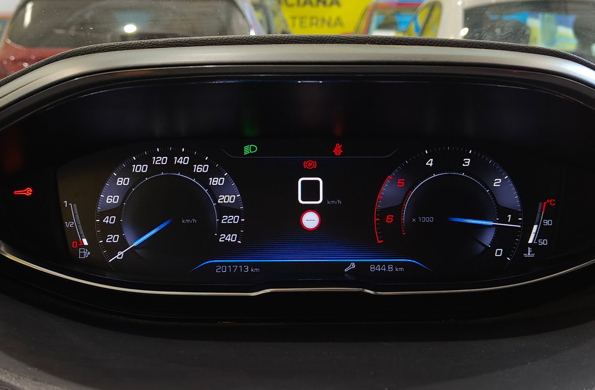 Peugeot 5008 BlueHDi 130 Allure 7 plazas - foto 25