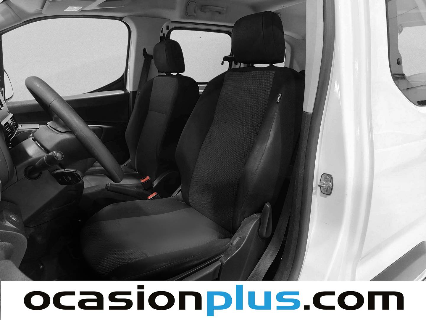 Foto asientos delanteros Citroën Berlingo Citroën Berlingo BlueHDi 100 Talla M Live (102 CV)