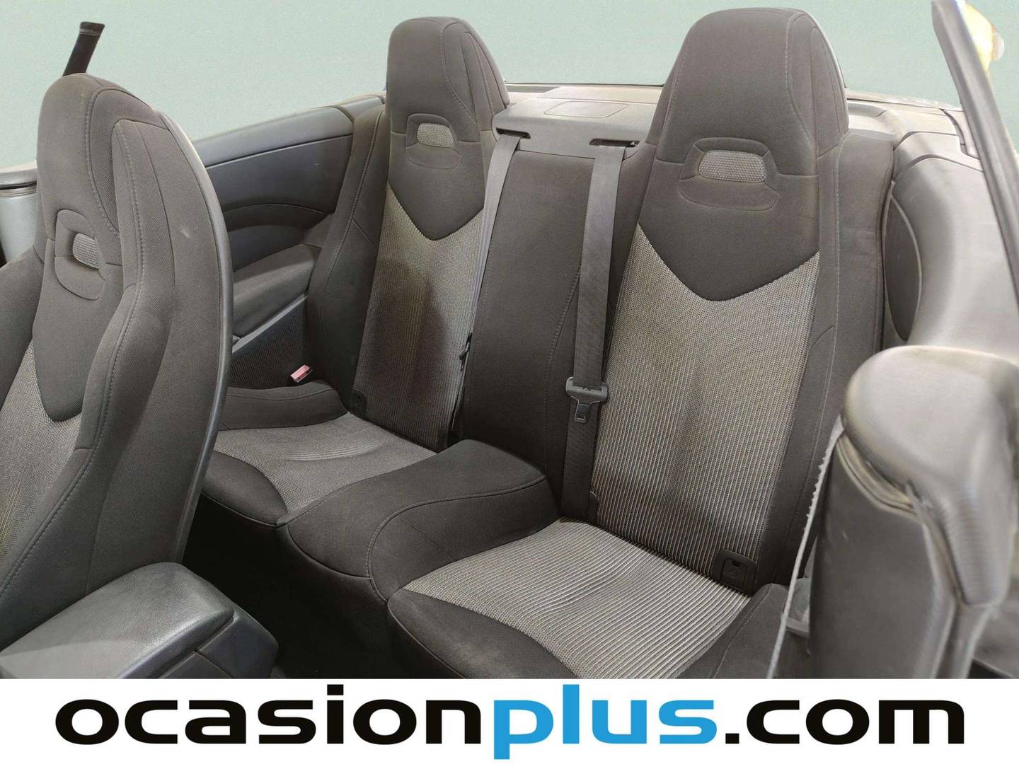 Foto asientos traseros Peugeot 308 Peugeot 308 CC 1.6 VTi Active (122 CV)