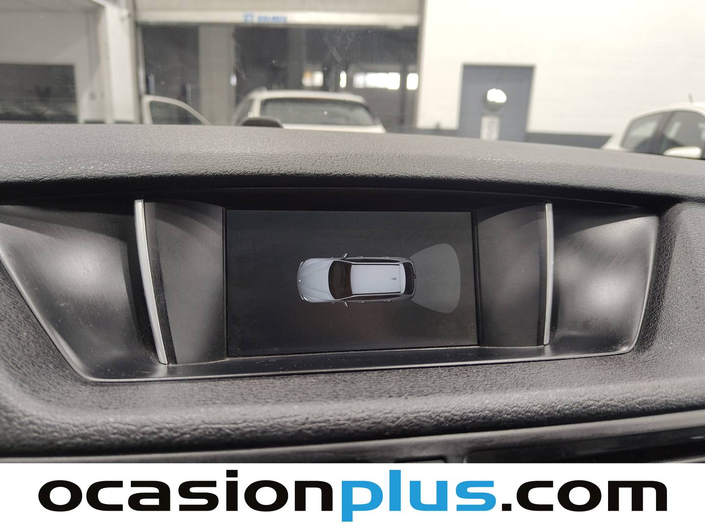 Equipamiento del BMW X1 BMW X1 sDrive18d (143 CV)