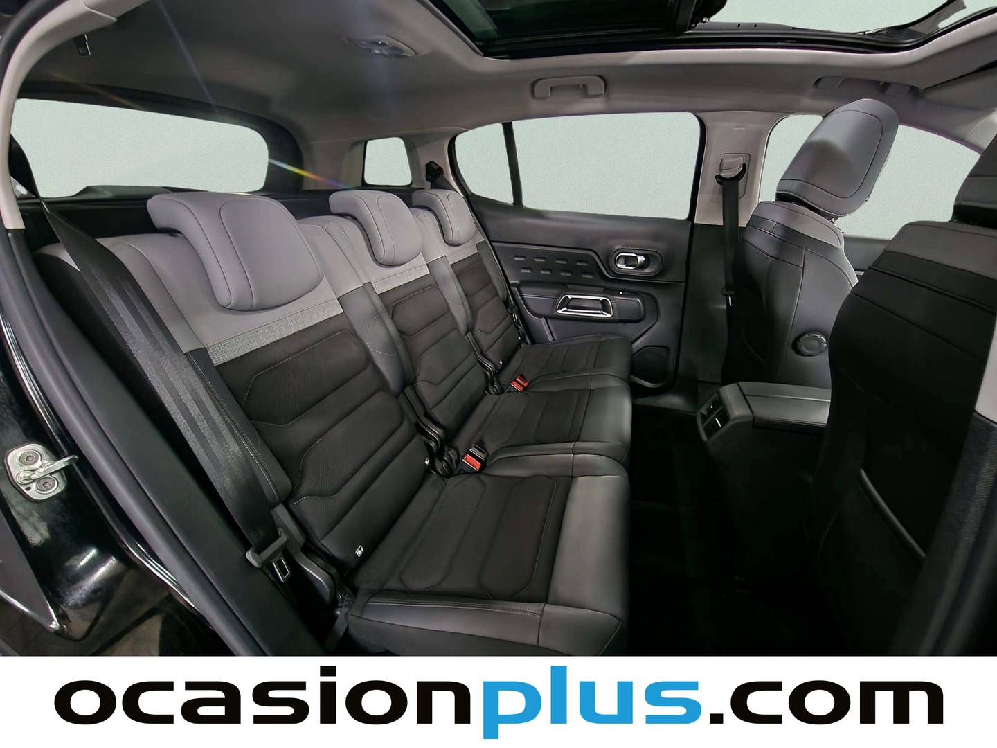 Foto Citroën C5 Aircross Citroen C5 Aircross Plug-in Hybrid Max e-EAT8 (225 CV)