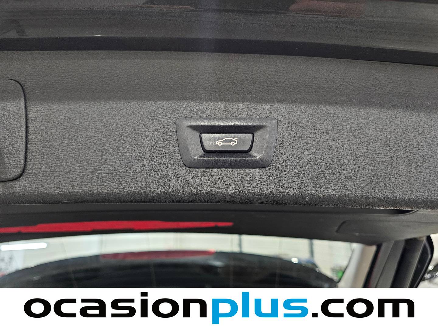 Equipamiento del BMW X1 BMW X1 sDrive18d Business (150 CV)