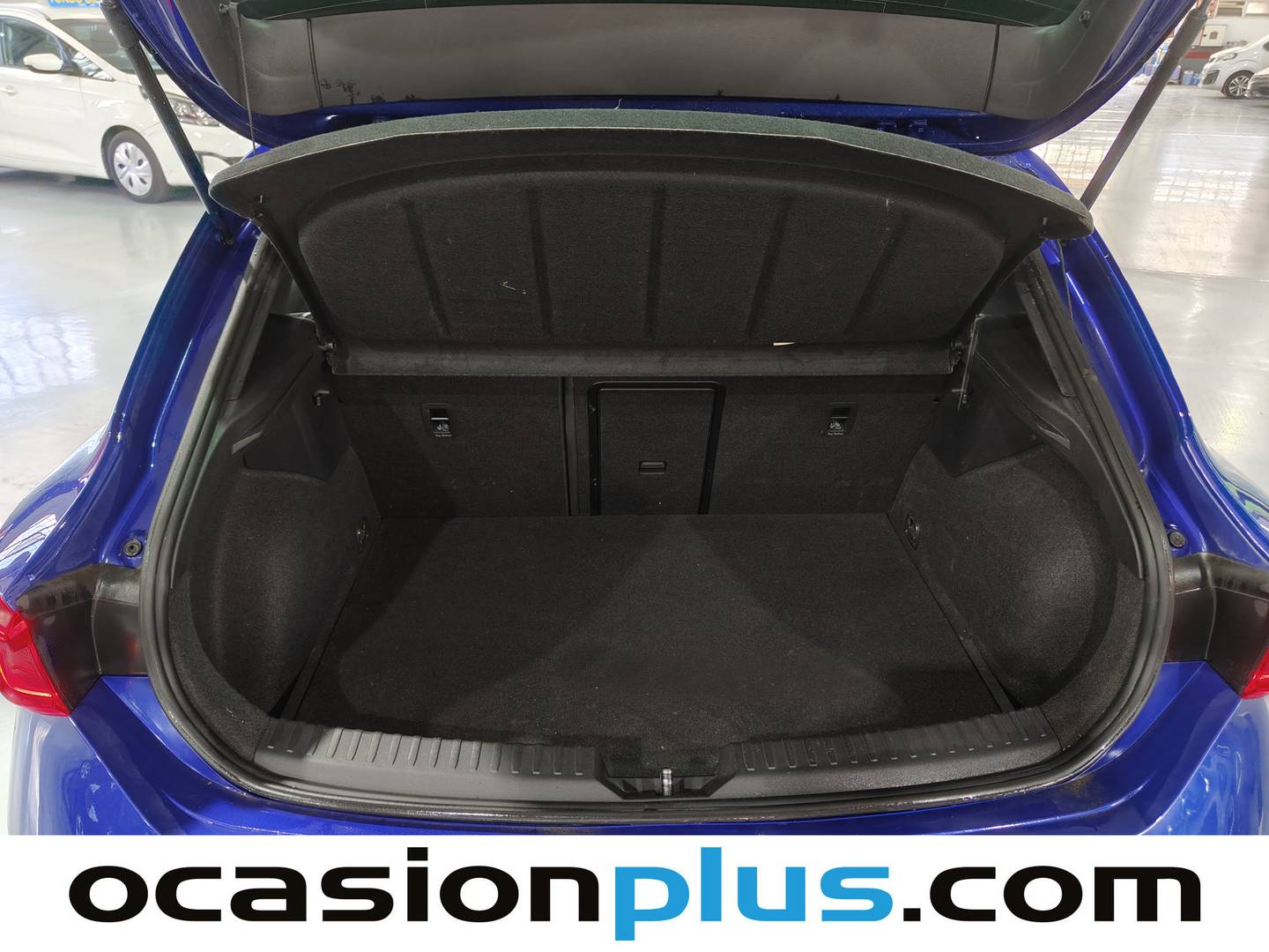 Fotos maletero Seat León Seat León 1.5 TGI GNC S&S Xcellence DSG (130 CV)