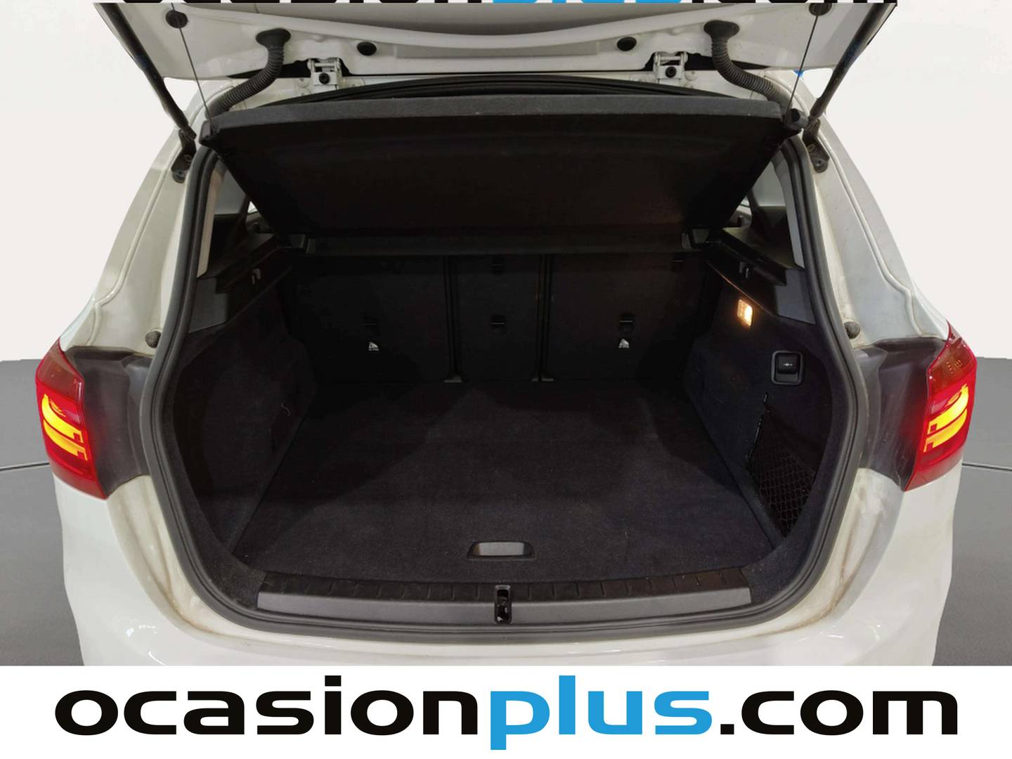 Foto BMW Serie 2 Active Tourer BMW Serie 2 216d Active Tourer (116 CV)