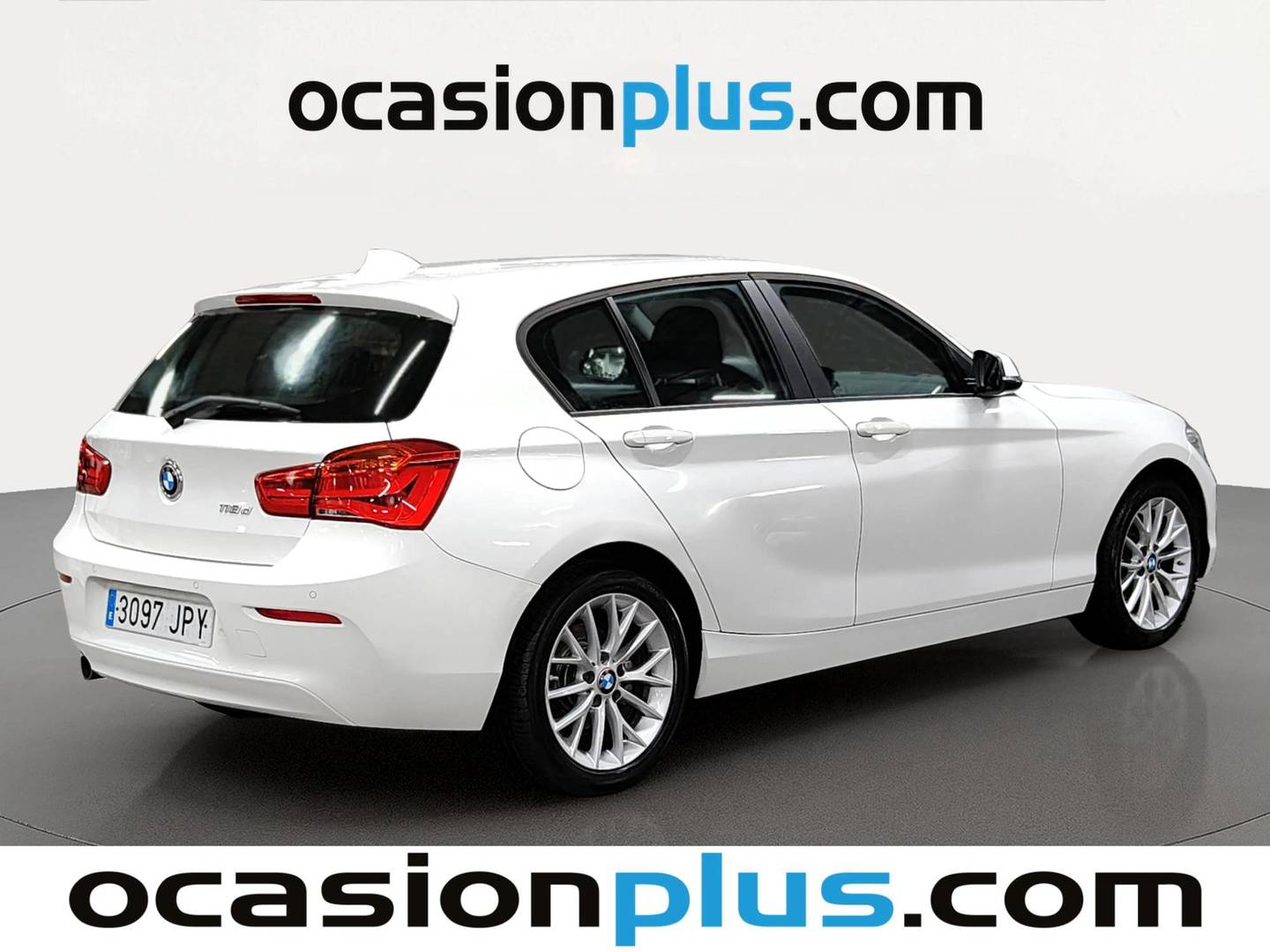Foto trasera BMW Serie 1 BMW Serie 1 118d (150 CV) derecha