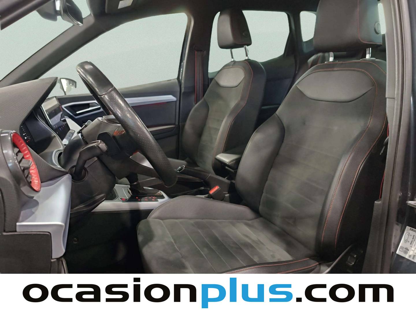 Foto asientos delanteros Seat Arona Seat Arona 1.5 TSI S&S FR XL DSG (150 CV)