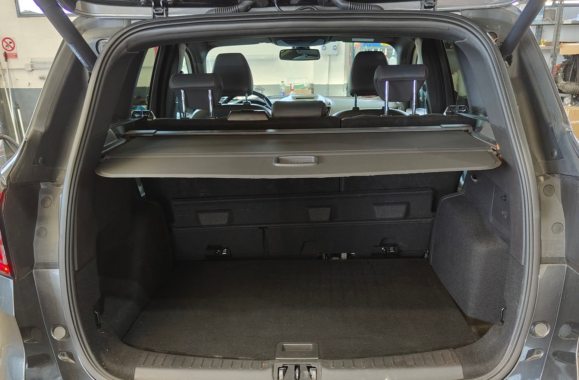Ford Kuga 1.5 EcoBoost ST-Line 4x2 - foto 17