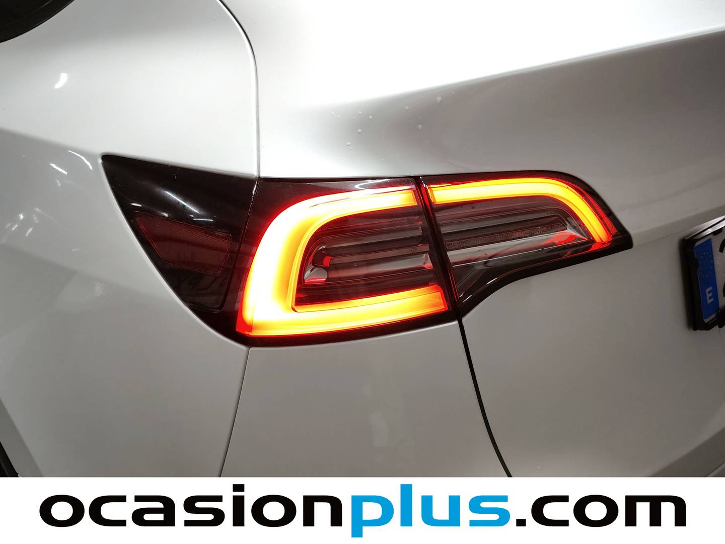 Foto Tesla Model Y Tesla Model Y Tracción Trasera RWD (347 CV)