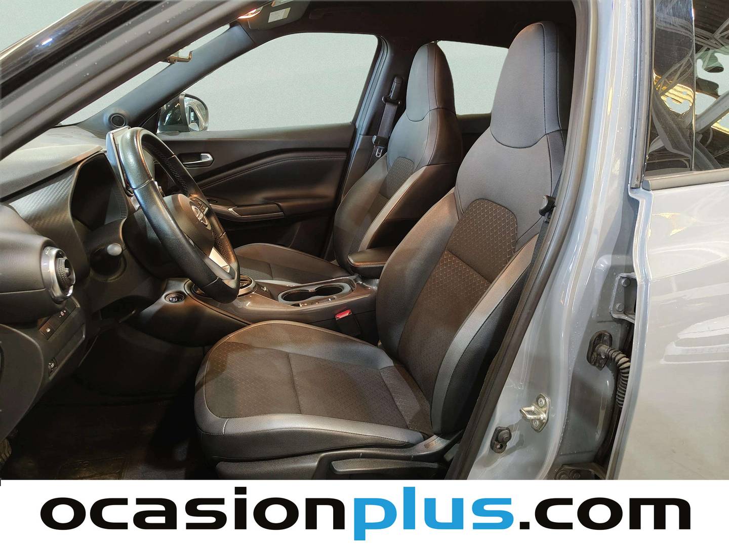 Foto asientos delanteros Nissan JUKE Nissan Juke Hybrid N-Design Black Auto (143 CV)