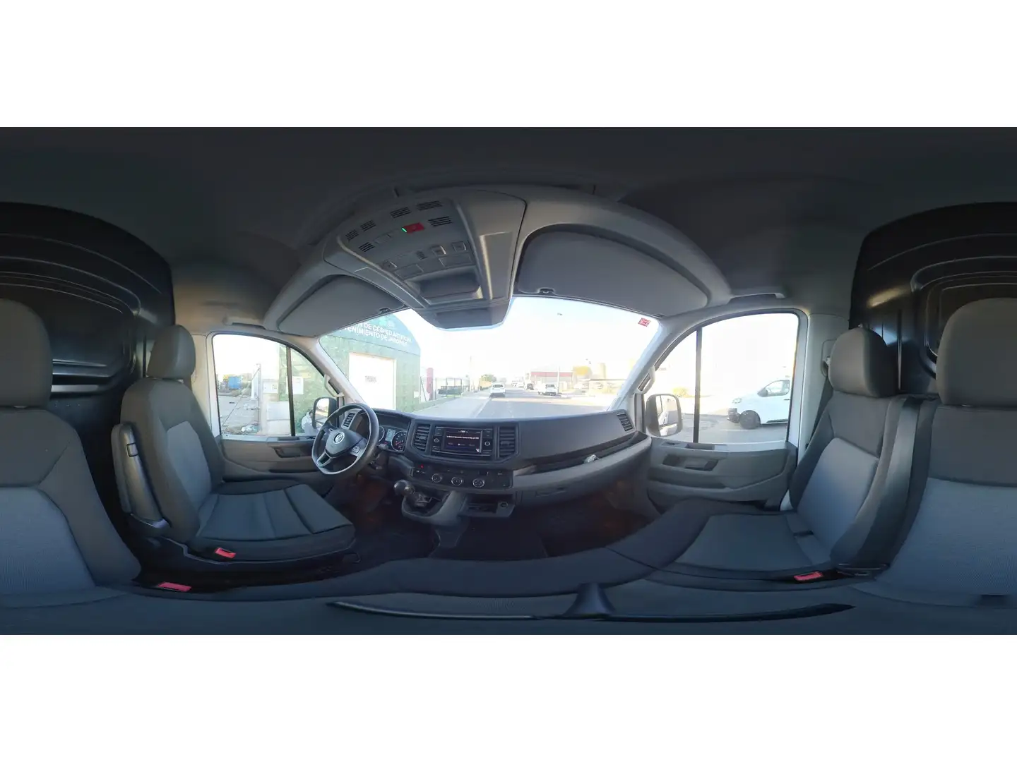 Foto Volkswagen Crafter Volkswagen Crafter Furgon Furgon Batalla Media TN 2.0 TDI (140 CV) 3.500