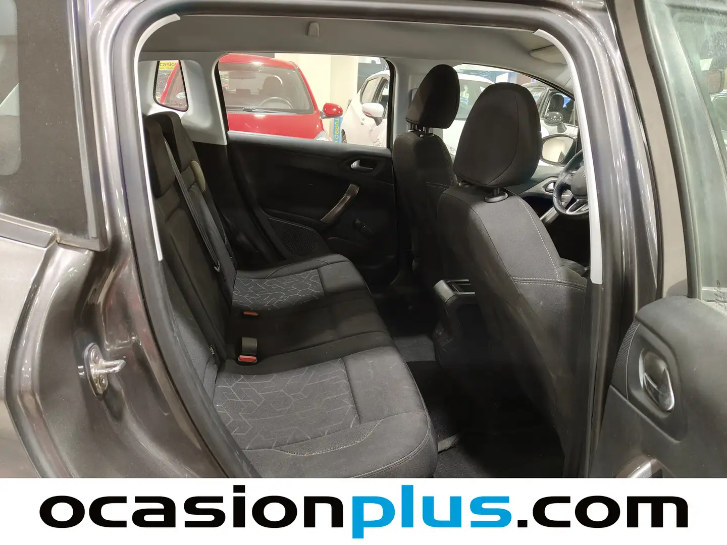 Foto Peugeot 2008 Peugeot 2008 BlueHDi 100 S&S Active (100 CV)