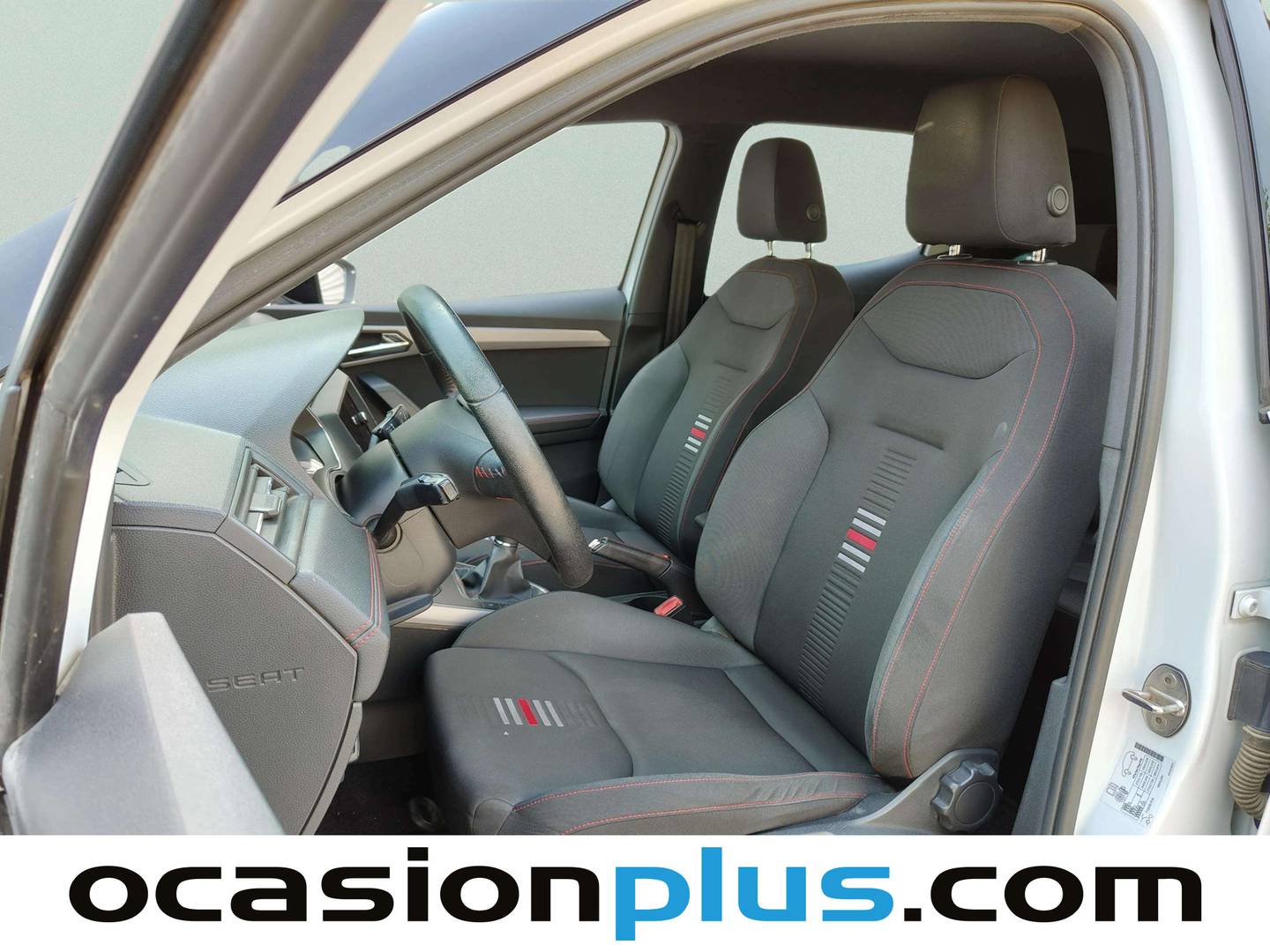 Foto asientos delanteros Seat Arona Seat Arona 1.6 TDI Ecomotive FR (115 CV)