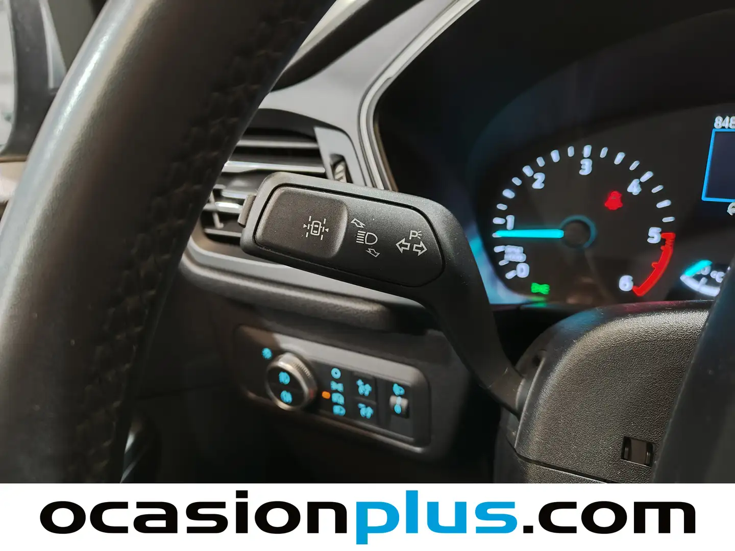 Foto Ford Kuga Ford Kuga 1.5 EcoBlue Trend (120 CV)