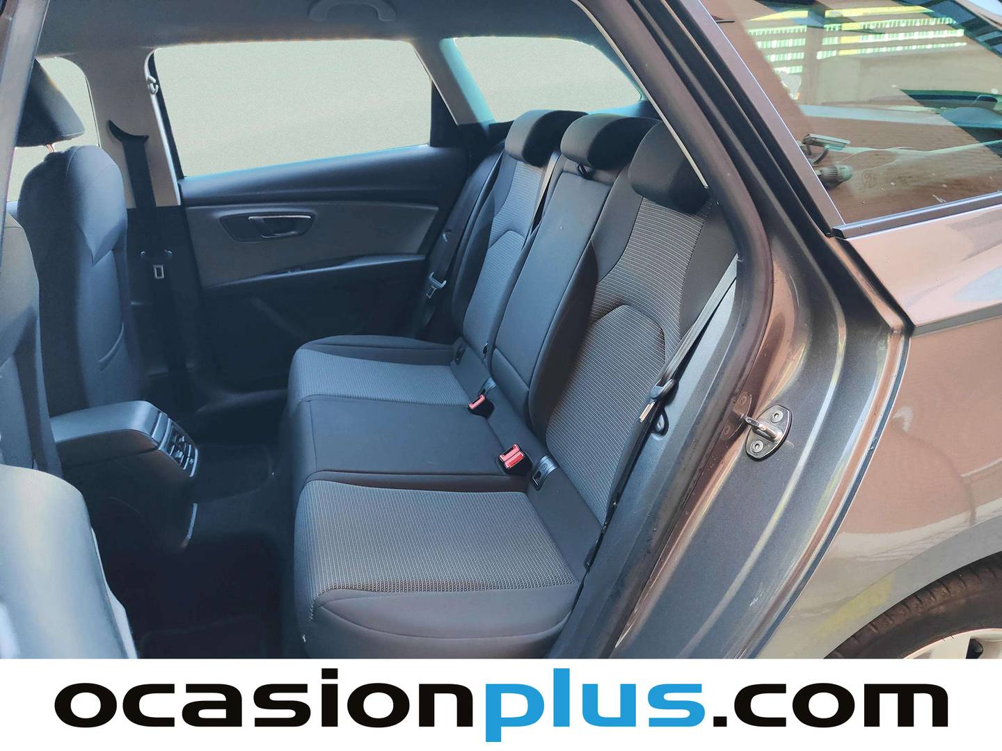 Foto asientos traseros Seat León Seat León ST 1.6 TDI S&S Style Plus DSG7 (115 CV)