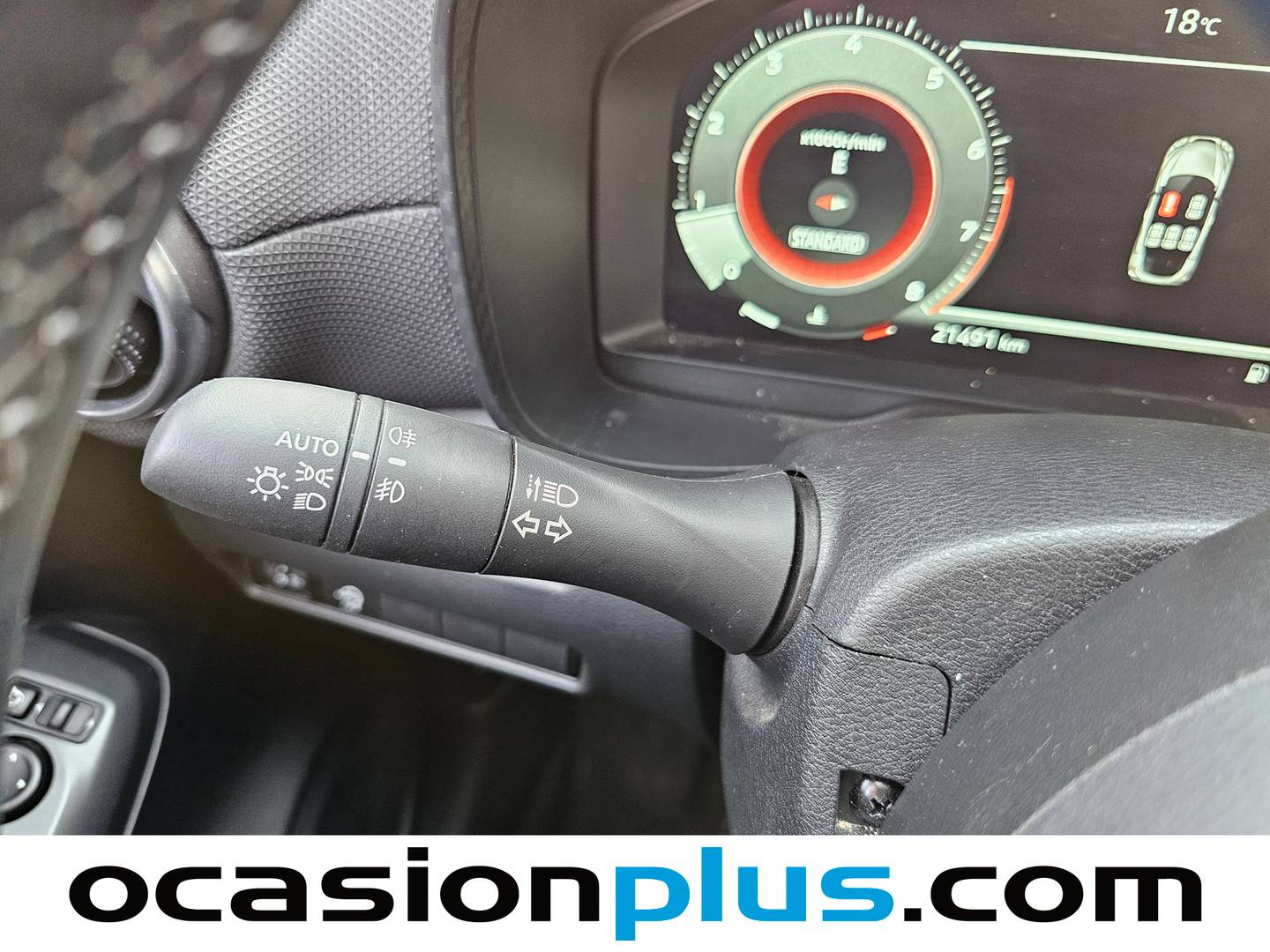 Foto Nissan JUKE Nissan Juke DIG-T N-Connecta 4x2 (114 CV)