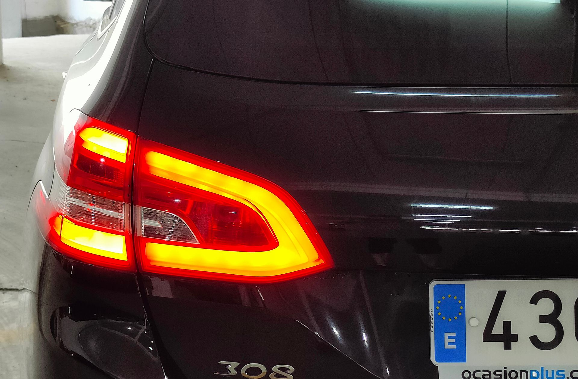 Peugeot 308 SW SW BlueHDi 130 GT EAT8 - foto 21